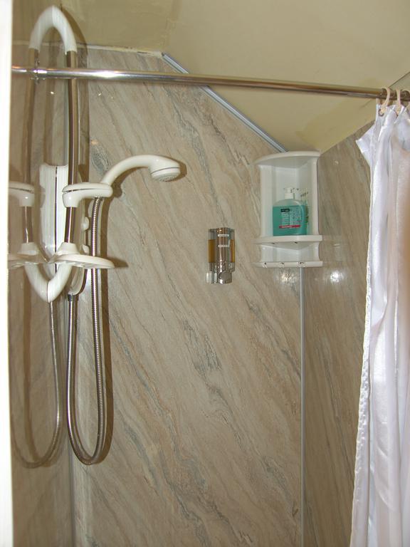 Regis Guest House EDI Cameră foto