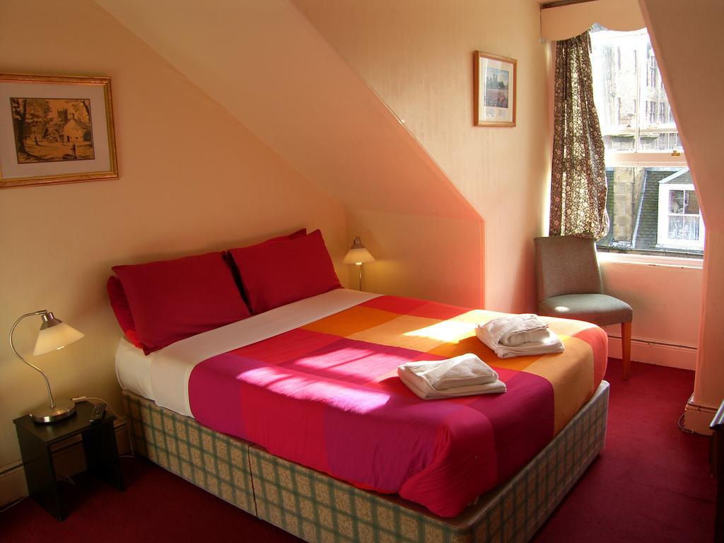Regis Guest House EDI Cameră foto