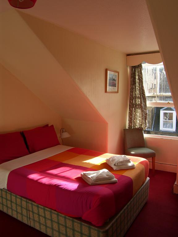 Regis Guest House EDI Cameră foto